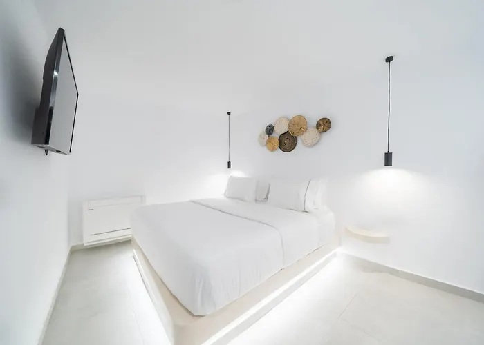 Amazing Santorini Grand With Sea View And Hot