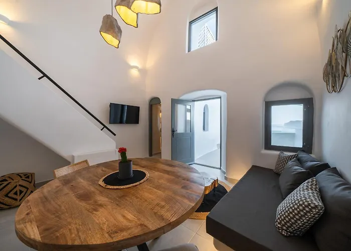 Вилла Amazing Santorini Grand With Sea View And Hot Ия